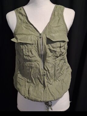 Trina Turk S “Karmandy” Green Sleeveless Silk Zipper Front Military Summer